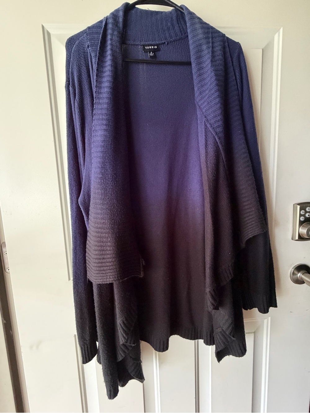torrid size 3 Navy to Black Ombre Open-Front Cardigan